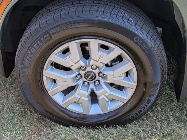 2023 Nissan Frontier Crew Cab SV photo 8