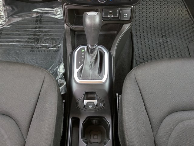 2021 Jeep Renegade Latitude photo 18