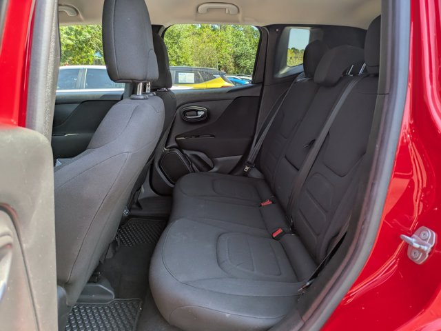 2021 Jeep Renegade Latitude photo 13