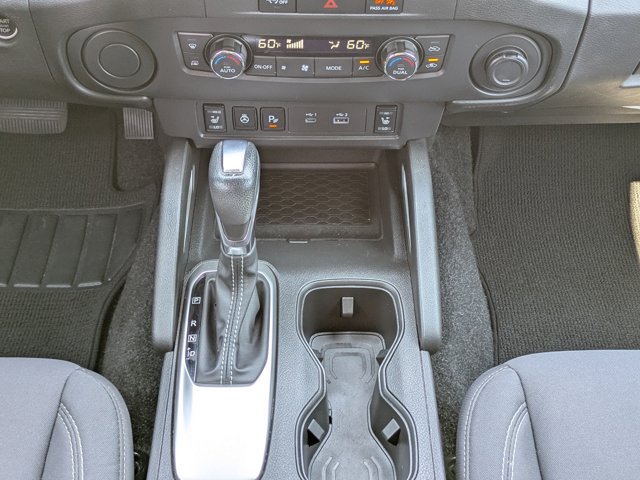 2023 Nissan Frontier Crew Cab SV photo 16