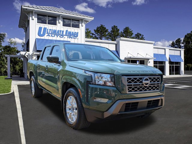 2023 Nissan Frontier Crew Cab SV photo 2