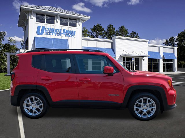 2021 Jeep Renegade Latitude photo 3