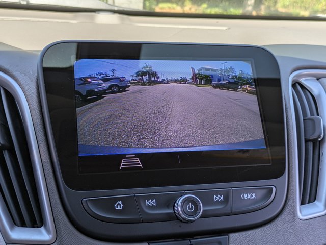 2020 Chevrolet Malibu LS photo 14