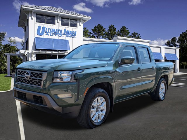 2023 Nissan Frontier SV's photo