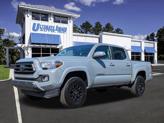 2021 Toyota Tacoma SR5's photo
