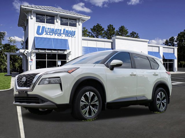 2023 Nissan Rogue SV's photo