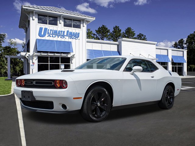 2021 Dodge Challenger SXT's photo