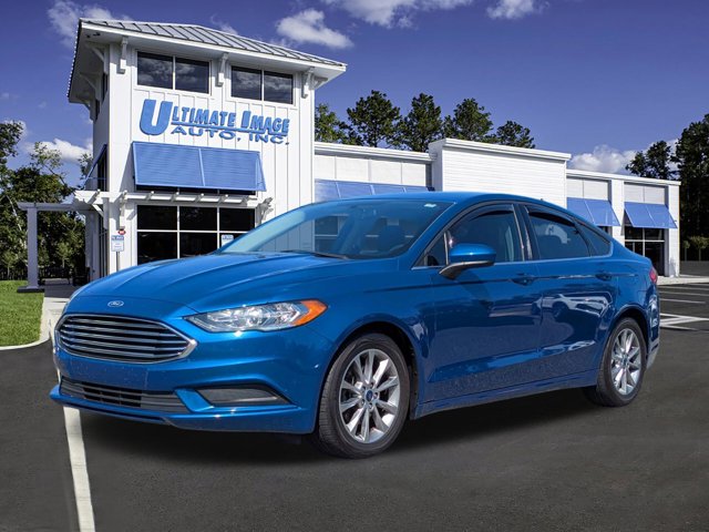 2017 Ford Fusion SE FWD's photo