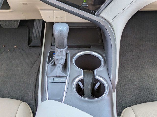 2024 Toyota Camry LE - Photo 17