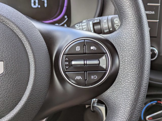 2023 Kia Soul LX - Photo 21