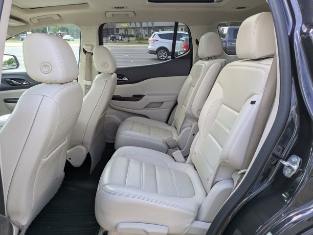 2020 GMC Acadia Denali - Photo 13